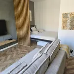 Home Factory Ghandiego